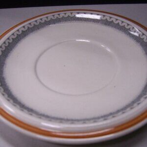 Set of 4 Round Gravy Boat Underplate & 4 Saucers - Burgund by GOEBEL